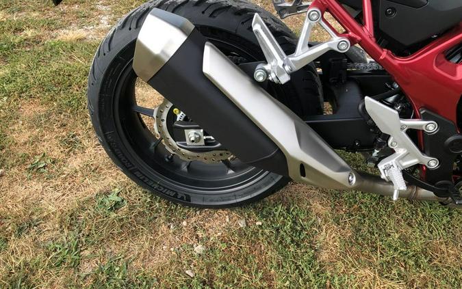 2025 Honda CB750 HORNET