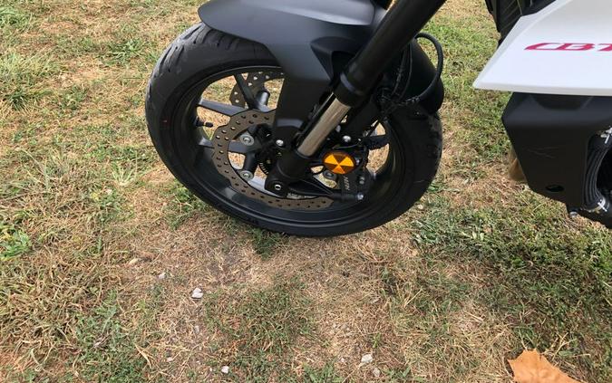 2025 Honda CB750 HORNET