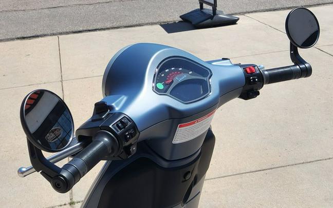 2026 Vespa Primavera 50 Officina 8