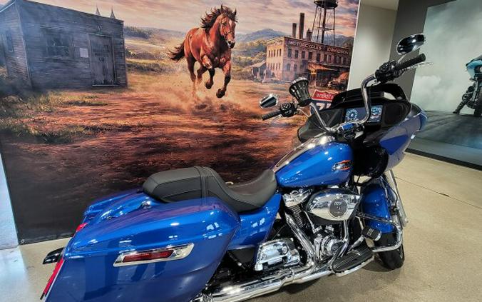 2025 Harley-Davidson® Road Glide® Blue Burst FLTRX