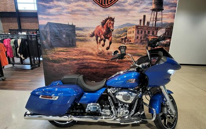 2025 Harley-Davidson® Road Glide® Blue Burst FLTRX