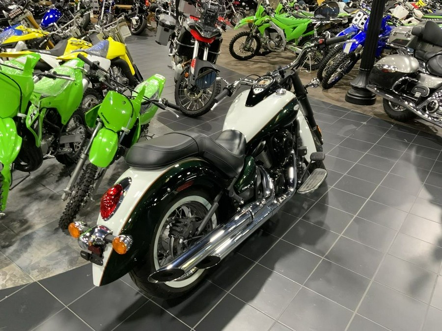 2022 Kawasaki Vulcan® 900 Classic