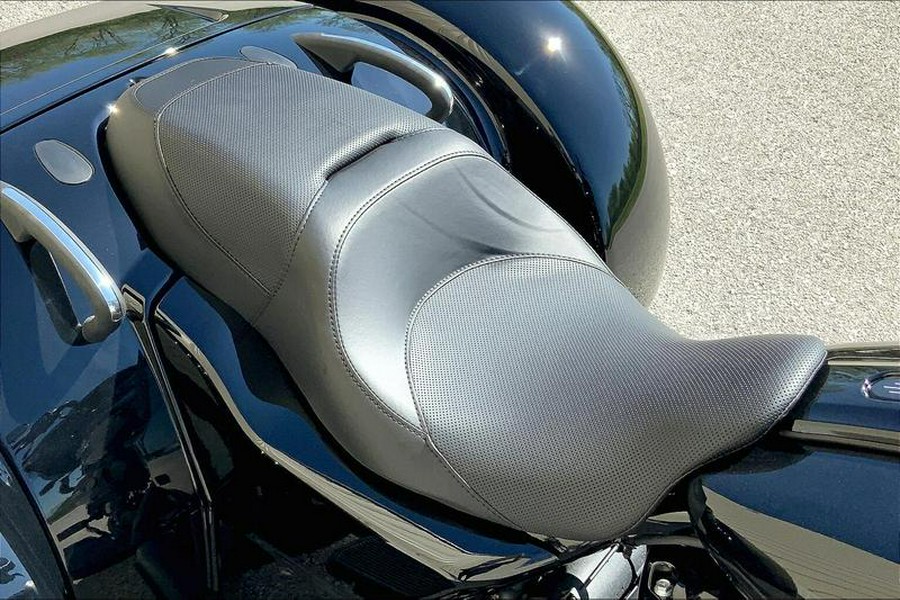 2024 Harley-Davidson® FLTRT - Road Glide® 3