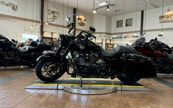 2024 Harley-Davidson® FLHRXS - Road King® Special