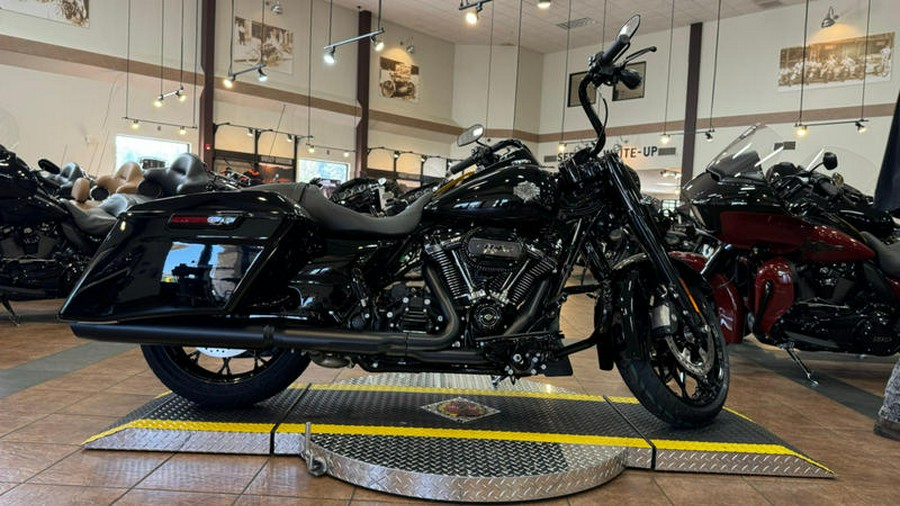 2024 Harley-Davidson® FLHRXS - Road King® Special