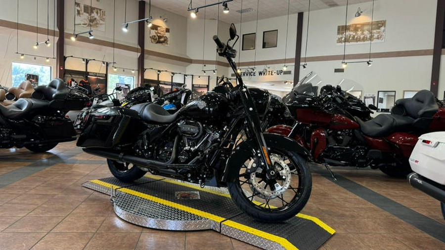 2024 Harley-Davidson® FLHRXS - Road King® Special