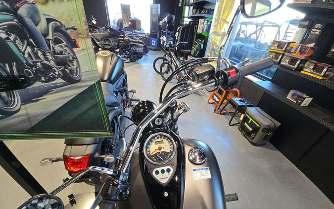 2024 Kawasaki Vulcan® 900 Classic Custom
