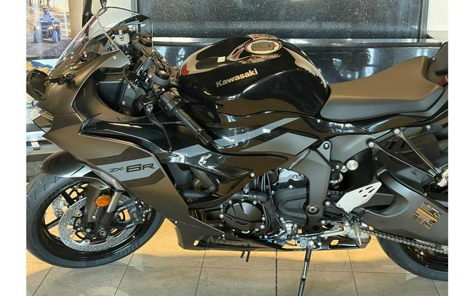 2026 Kawasaki NINJA ZX-6R