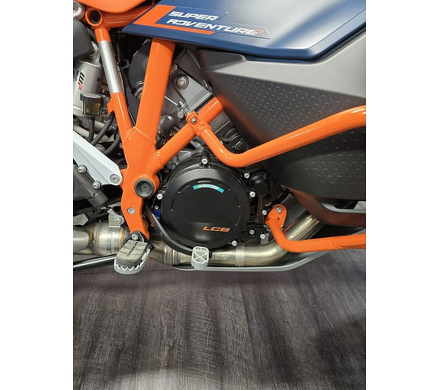 2026 KTM 1390 SUPER ADVENTURE R OT
