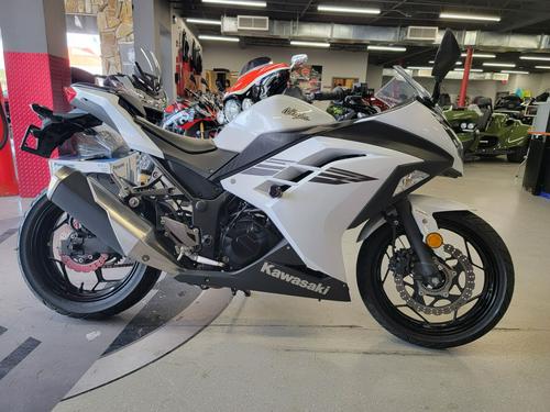 Kawasaki Ninja 300 ABS motorcycles - MotoHunt