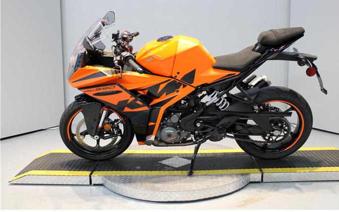 2022 KTM RC390