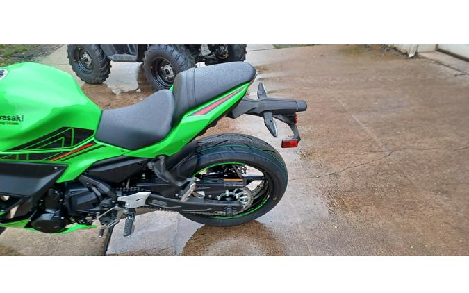 2024 Kawasaki NINJA 650 ABS KRT EDITION