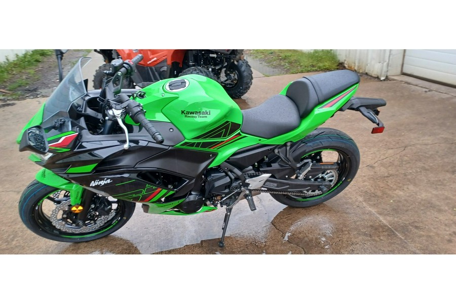 2024 Kawasaki NINJA 650 ABS KRT EDITION