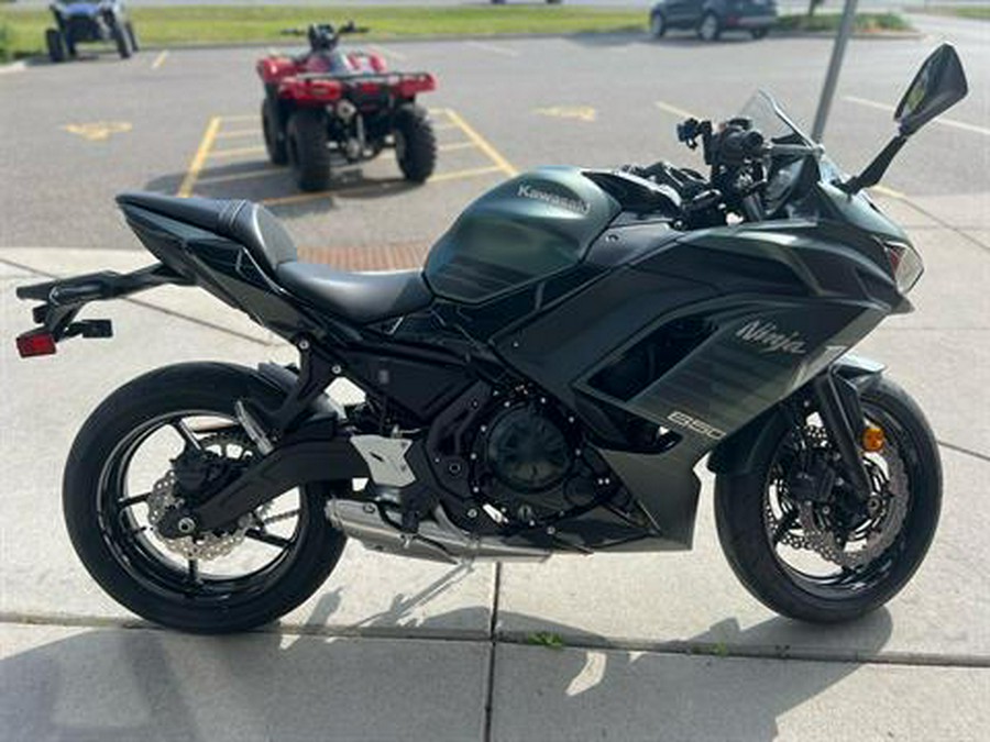 2025 Kawasaki Ninja 650 ABS
