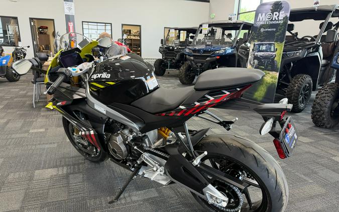 2027 Aprilia RS 660 Factory
