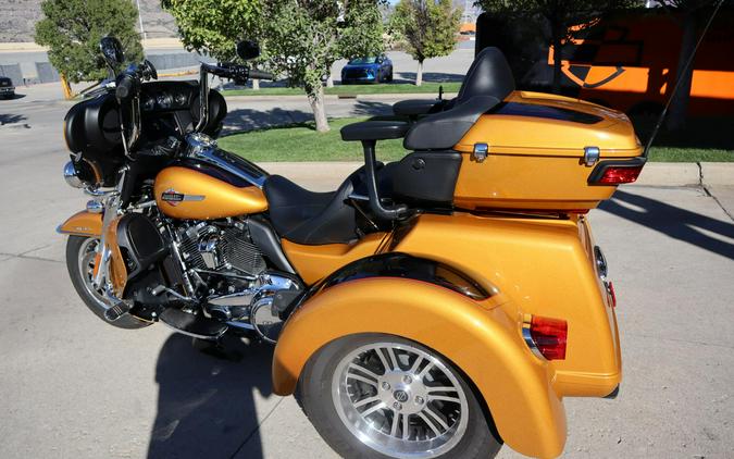 2023 Harley-Davidson Tri Glide Ultra FLHTCUTG