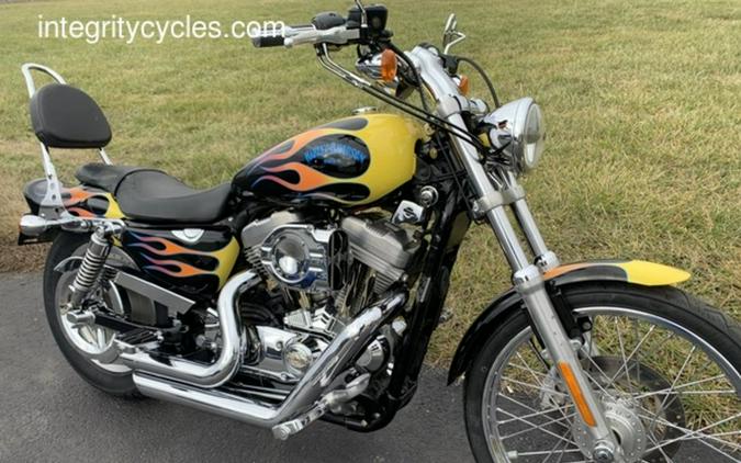 2005 Harley-Davidson® XL883C - Sportster® 883 Custom