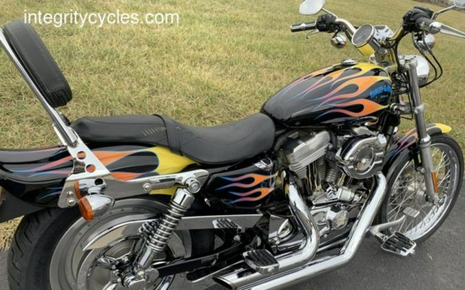 2005 Harley-Davidson® XL883C - Sportster® 883 Custom