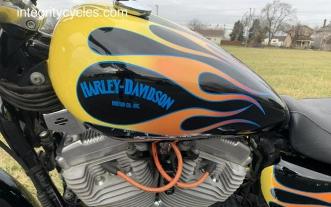 2005 Harley-Davidson® XL883C - Sportster® 883 Custom