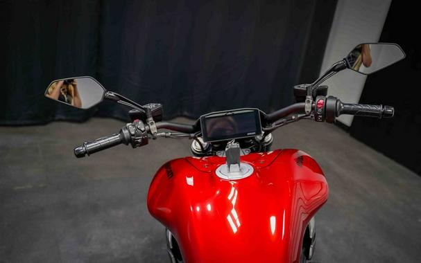 2026 Ducati XDiavel V4 Burning Red