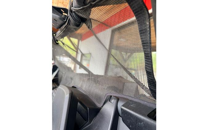 2023 SSV MAV DS 64 TURB CGY 23 - Can-Am