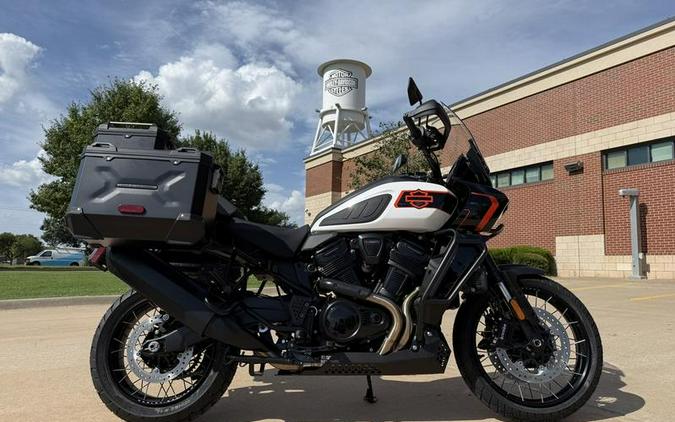 2026 Harley-Davidson® RA1250L - Pan America® 1250 Limited