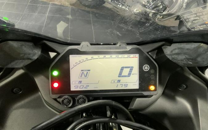 2021 Yamaha YZF-R3 Monster Energy Yamaha MotoGP Edition