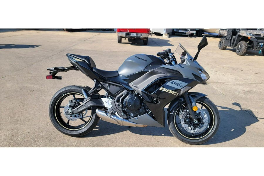 2024 Kawasaki NINJA 650 KRT EDITION ABS