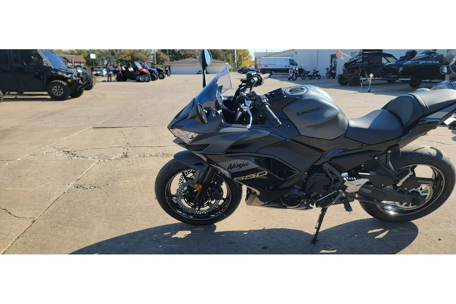 2024 Kawasaki NINJA 650 KRT EDITION ABS