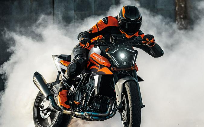 2026 KTM Duke 990