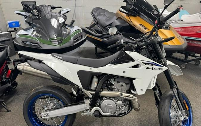 2025 Suzuki DR-Z 4SM