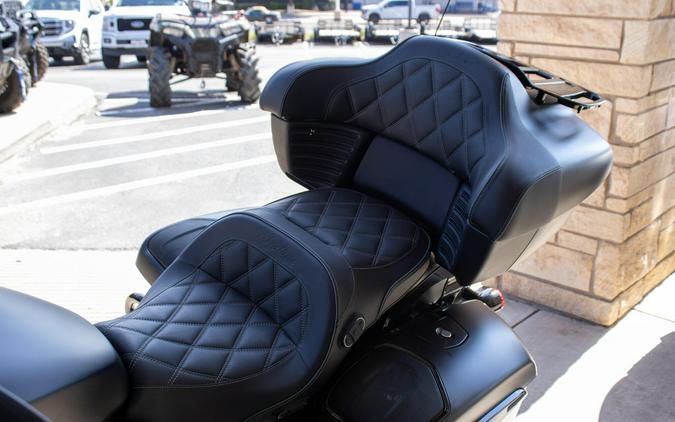 2025 INDIAN MOTORCYCLE ROADMASTER POWER PLUS DARK HORSE