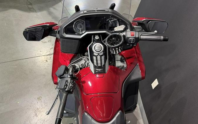 2018 Honda Gold Wing Tour Candy Ardent Red