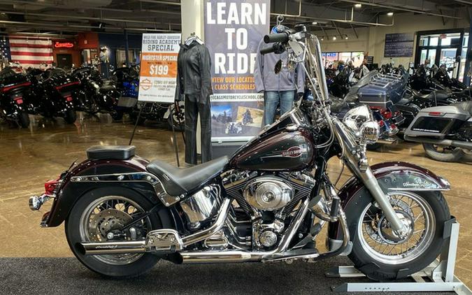 2005 Harley-Davidson Softail FLSTC - Heritage Classic