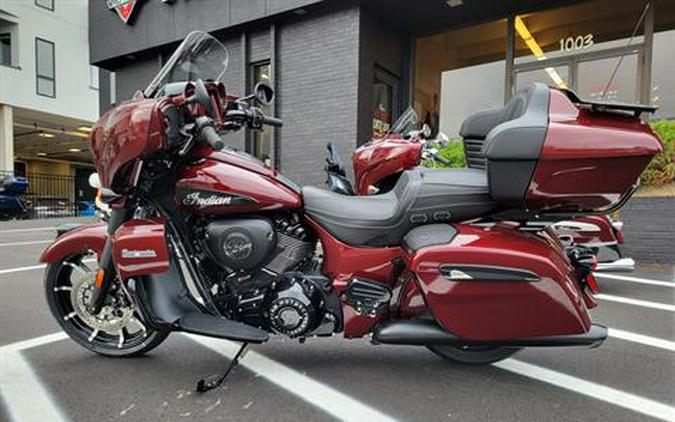 2024 Indian Motorcycle Roadmaster® Dark Horse® with PowerBand Audio Package