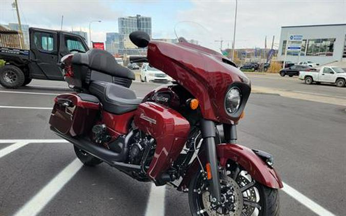 2024 Indian Motorcycle Roadmaster® Dark Horse® with PowerBand Audio Package