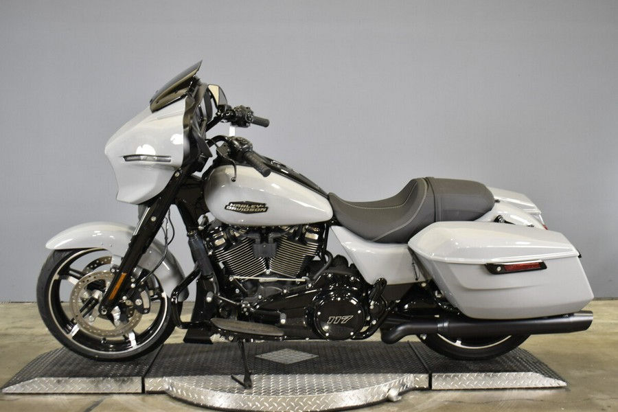 2025 Harley-Davidson Street Glide