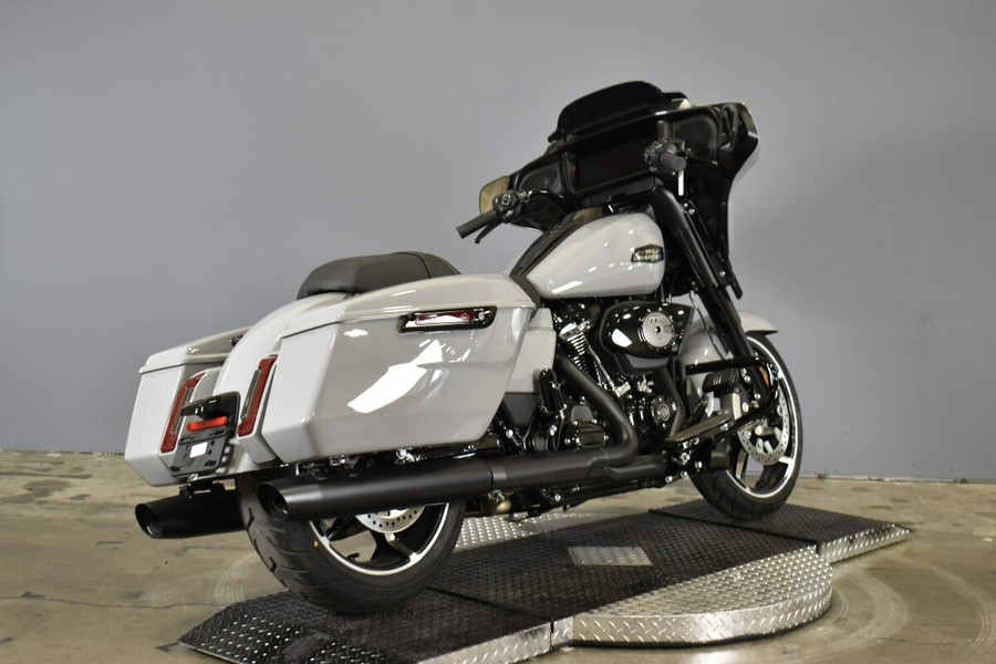 2025 Harley-Davidson Street Glide