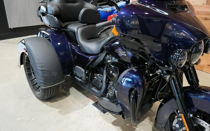 2025 Harley-Davidson FLHTCUTG - Tri Glide Ultra