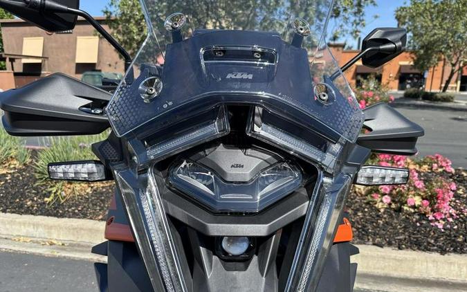 2027 KTM 1390 Super Adventure S EVO