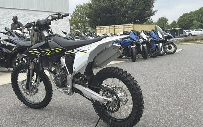 2026 Triumph TF 250-X Jet Black/Pure White