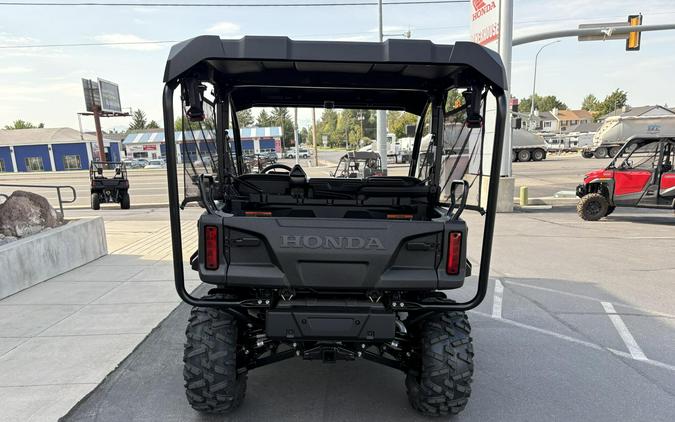 2026 Honda Pioneer 1000-5 Deluxe