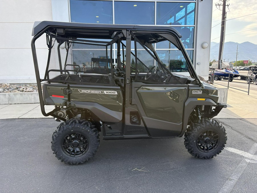 2026 Honda Pioneer 1000-5 Deluxe