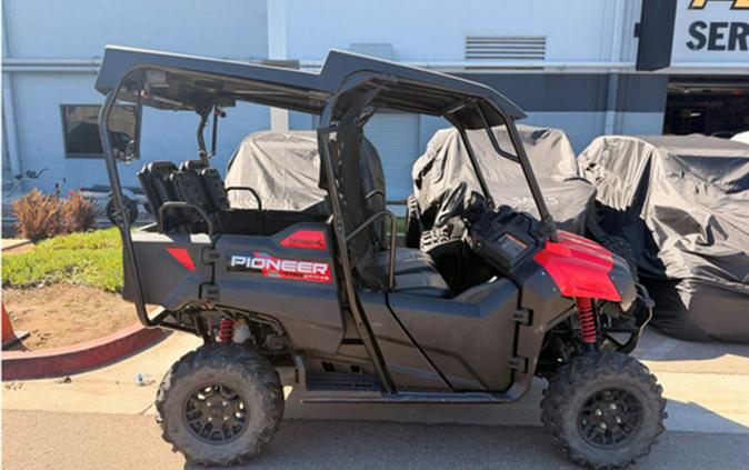 2023 Honda Pioneer 700-4 Deluxe