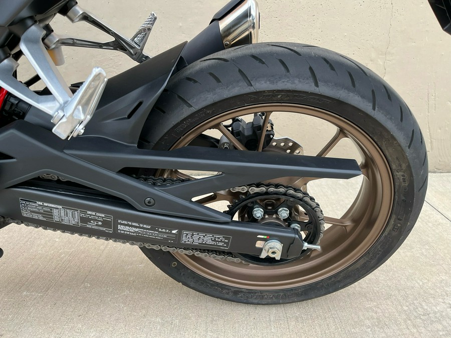 2022 Honda CB300R ABS