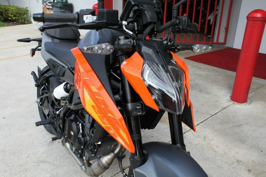 2024 KTM 250 Duke