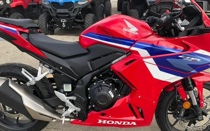 2025 Honda CBR500R ABS