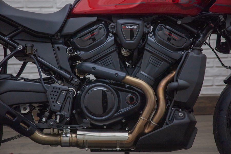 2025 Harley-Davidson® Pan America® 1250 ST