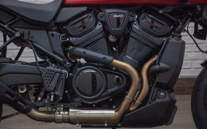 2025 Harley-Davidson® Pan America® 1250 ST