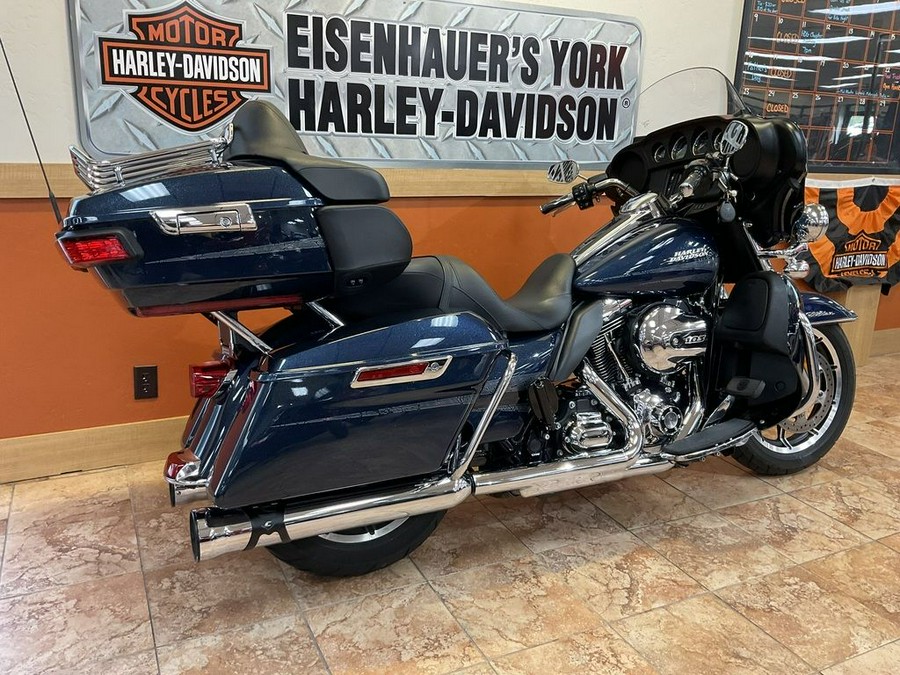 2016 Harley-Davidson® FLHTCUL - Electra Glide® Ultra Classic® Low